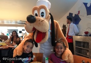 Chek Mickey Piccolo En Disney