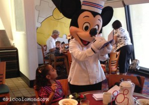 Piccolo En Disney Chek Mickey