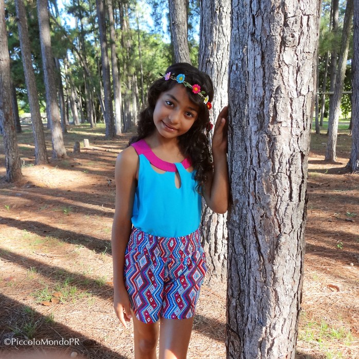 Mariana luciendo de la Colección Zuleyka Rivera 2015 para Kress